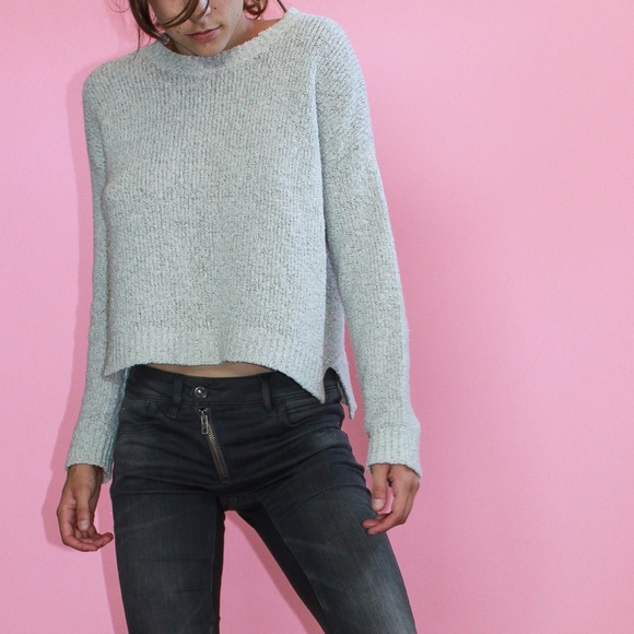 Brandy Melville Sweaters - BRANDY MELVILLE Oatmeal Crop Sweater